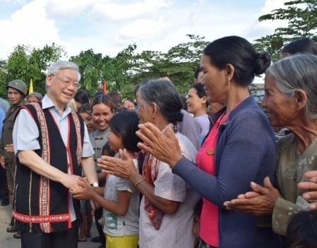 Tổng Bí thư Nguyễn Phú Trọng thăm và làm việc tại tỉnh Kon Tum